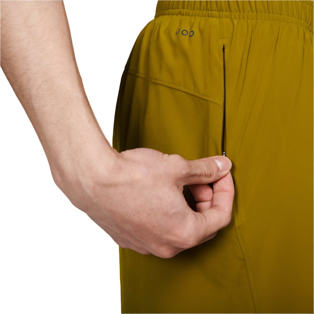 SAUCONY - OUTPACE 5INCH SHORT Men - Rev Online