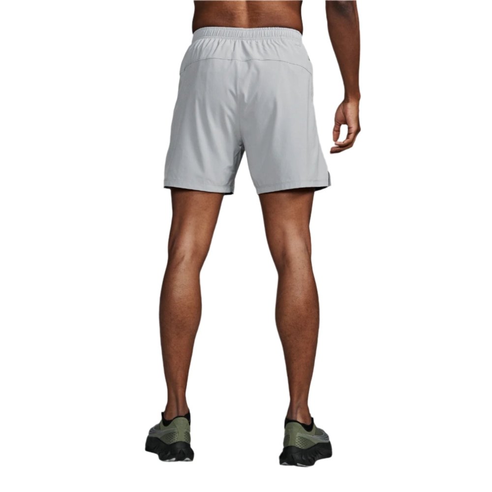 SAUCONY - OUTPACE 5INCH SHORT Men - Rev Online