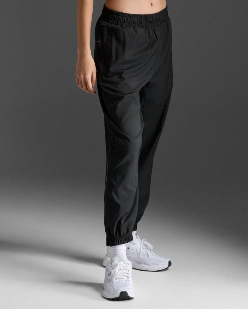 2XU - AERO HI - RISE WOVEN JOGGER Women - Rev Online