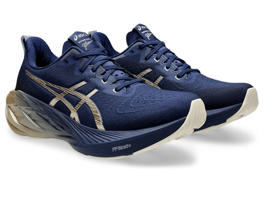 ASICS - NOVABLAST 4 PLATINUM Men - Rev Online