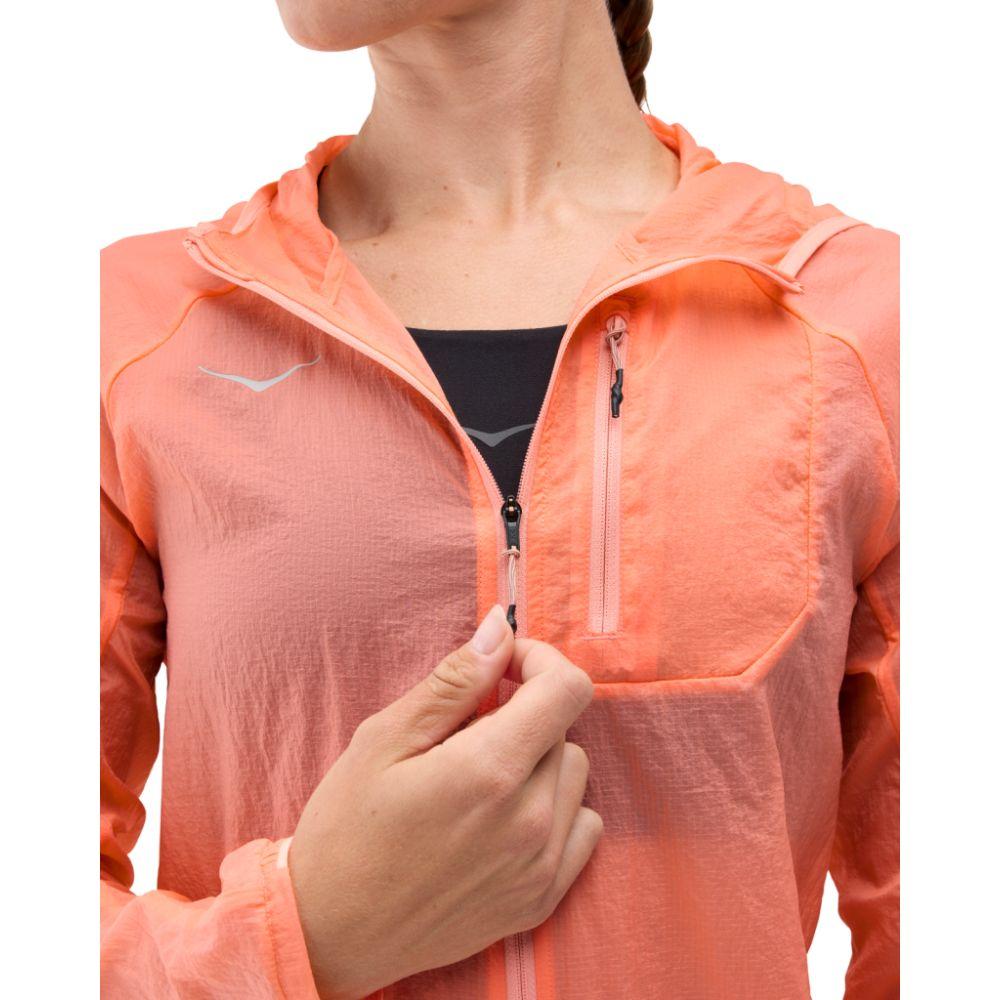HOKA SKYFLOW JACKET เสื้อแจ็คเก็ตผู้หญิง - Rev Online