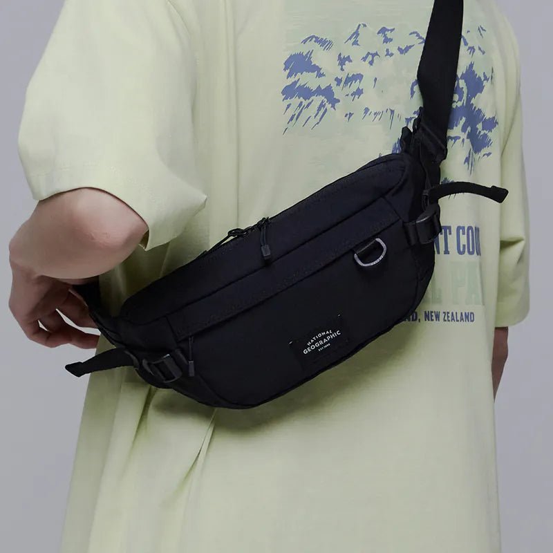 NATGEO CROSS BAG กระเป๋าสะพายคาดอกสำหรับผู้ชายและผู้หญิง - Rev Online